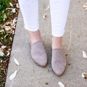 Qupid Suede Taupe Mules NWT